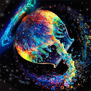 Diamond paint med stjernetegnet Vandmanden eller Vandbæreren.
Farverig glasvase med vand fossende ud på sort baggrund.